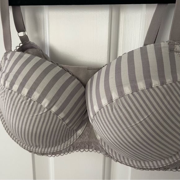 BRAND NEW Victorias Secret Dream Angels Bra - Picture 2 of 5